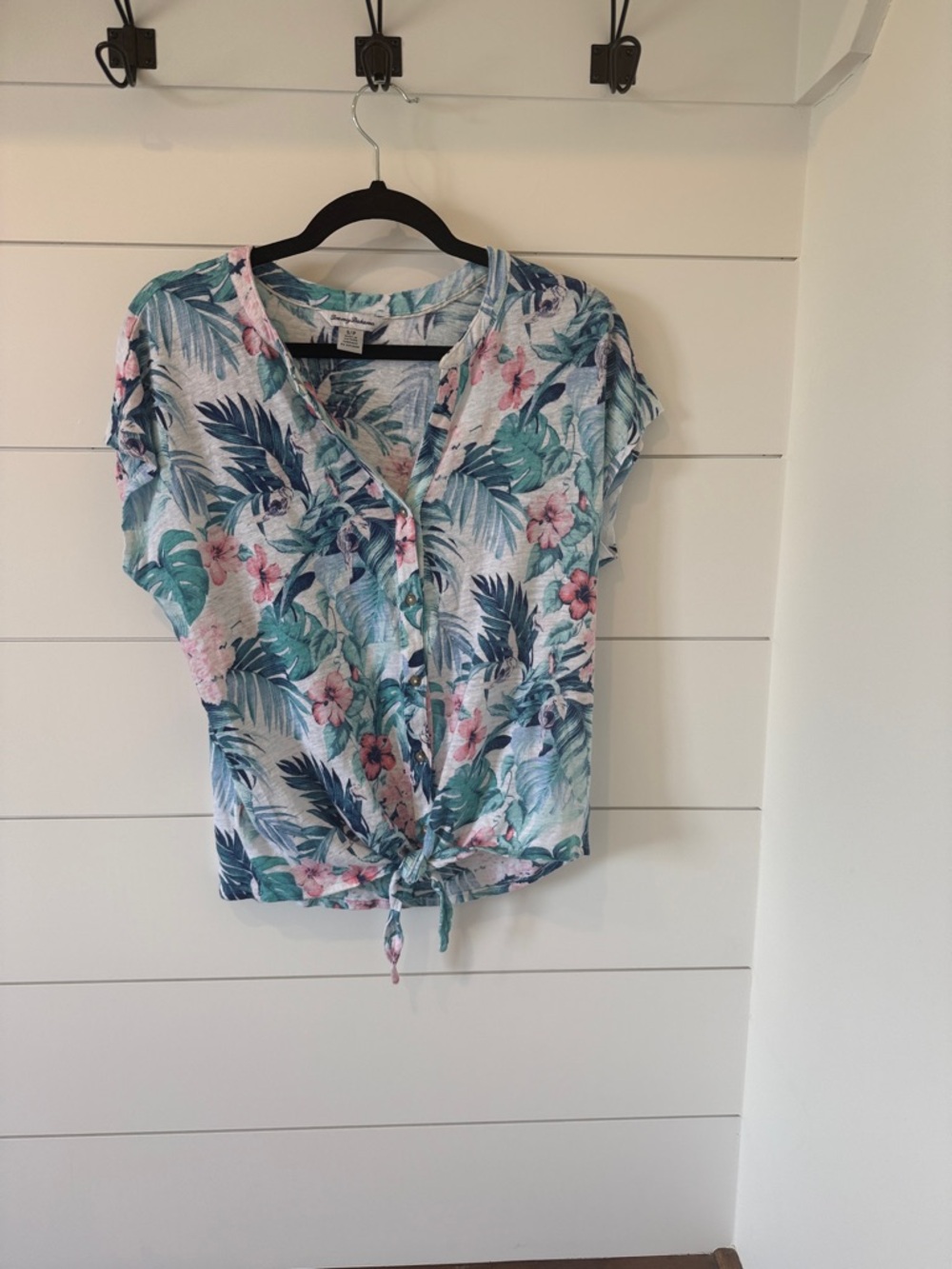 Tommy Bahama Linen Tropical Floral Tie-Front Top in Blue & Pink Size S